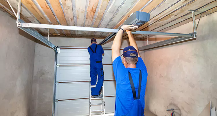 Garage Door Opener Technician in Royal Palm Beach, FL